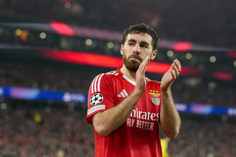 Daftar 12 Tim yang Sudah Lolos 16 Besar Liga Champions 2024/2025