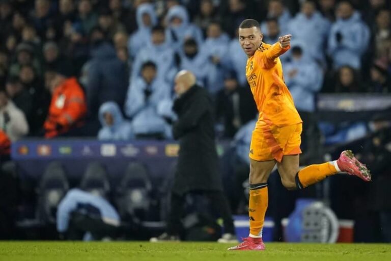 Pegang Kendali Perburuan Gelar! Real Madrid Fokus Osasuna Sebelum Perang Man City Jilid 2