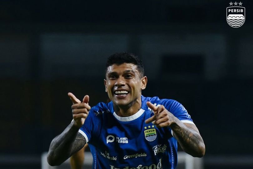 Persib Bandung Enggan Pikirkan Juara BRI Liga 1 2024/2025