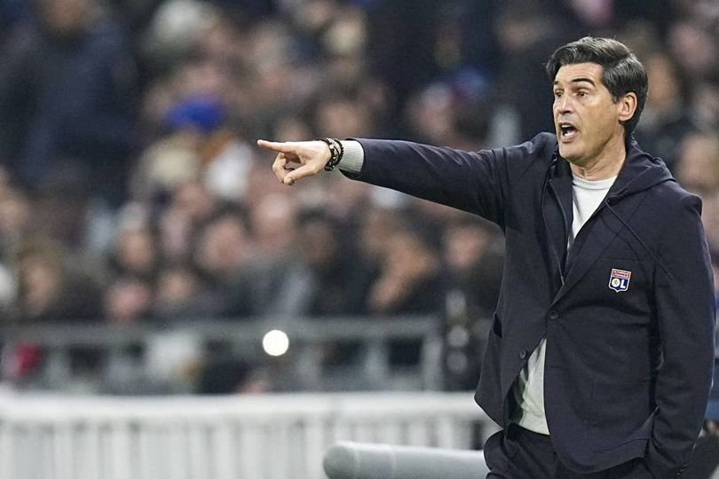 Mantan Pelatih Milan Paulo Fonseca Terancam Sanksi Tujuh Bulan Usai Bentrok dengan Wasit