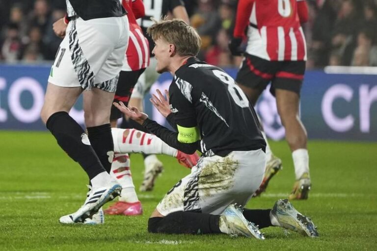 Martin Odegaard Sempat Kesal Arsenal Tak Diberi Penalti