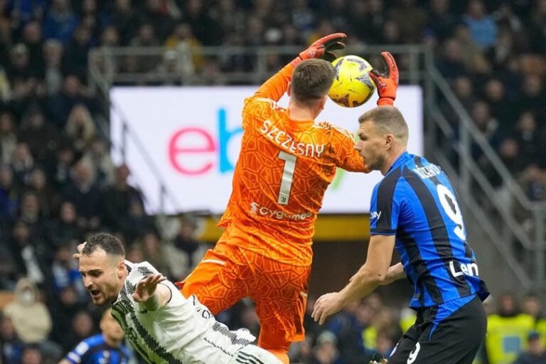 Deja Vu di Bawah Mistar: Wojciech Szczesny Mengadang Inter Sekali Lagi
