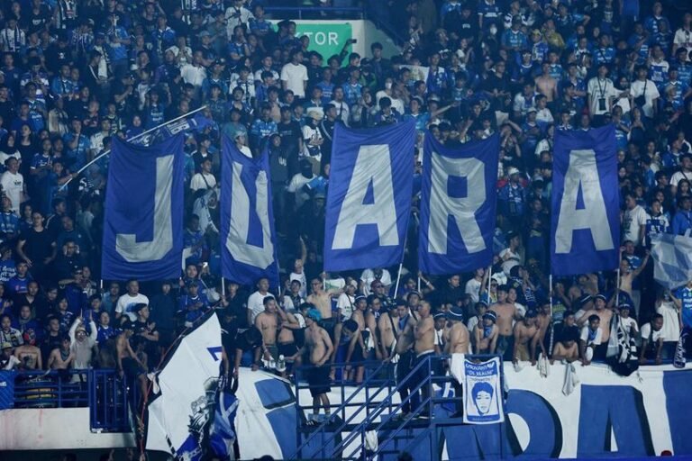 Catat Tanggalnya, Bobotoh! Tinggal Butuh 8 Poin Lagi, Persib Bisa Pesta Juara Back to Back BRI Liga 1 saat vs Barito Putera pada 9 Mei 2025