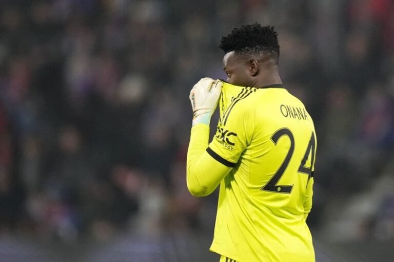 Bye! MU Bakal Kirim Andre Onana ke Arab Saudi?