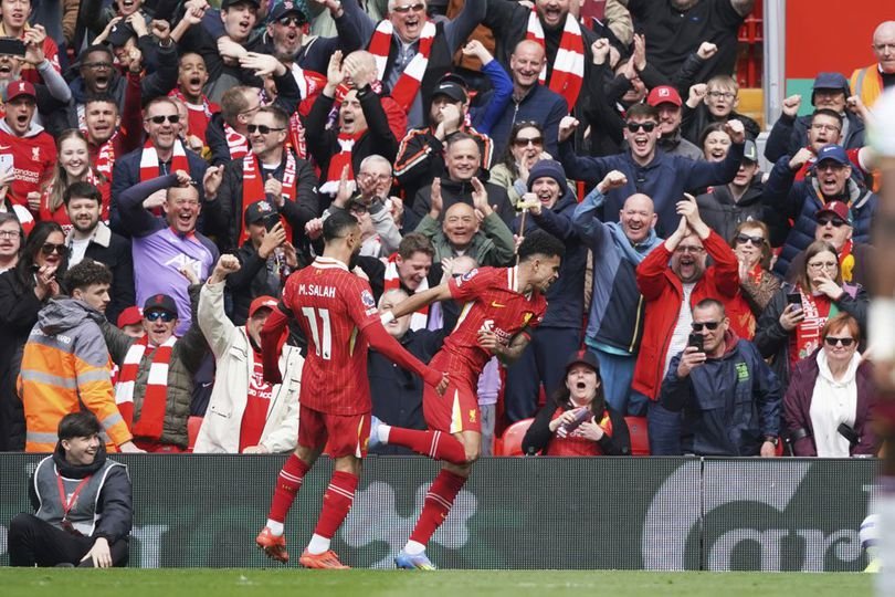 GOAT! Bawa Liverpool Sikat West Ham, Mohamed Salah Ukir Rekor Baru