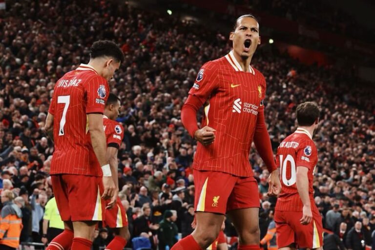 library_upload_21_2025_04_996x664_virgil-van-dijk-live_250505e