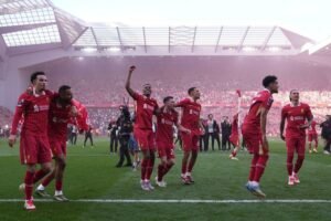 Mengenal Tradisi Guard of Honour yang Akan Dilakukan Chelsea untuk Liverpool