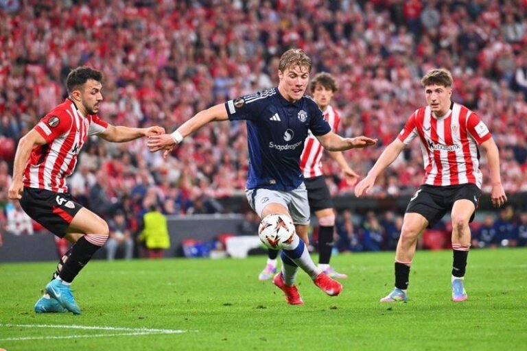 Rasmus Hojlund Bikin Heboh Usai MU Bungkam Bilbao 3-0, Ada Apa?