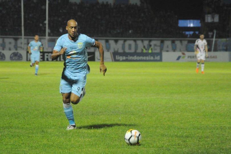 Jejak Juara Liga Champions di Indonesia: Loris Arnaud, Eks PSG yang jadi Mesin Gol Persela Lamongan