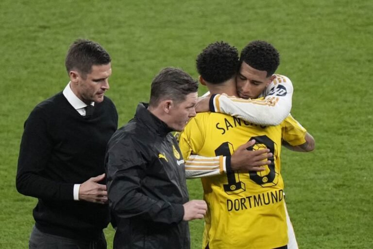 Cabut dari MU, Jadon Sancho Balik Kucing ke Borussia Dortmund (Lagi)?