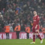 Please! Atletico Madrid Ngarep Angkut Robertson Dari Liverpool Secara Gratis