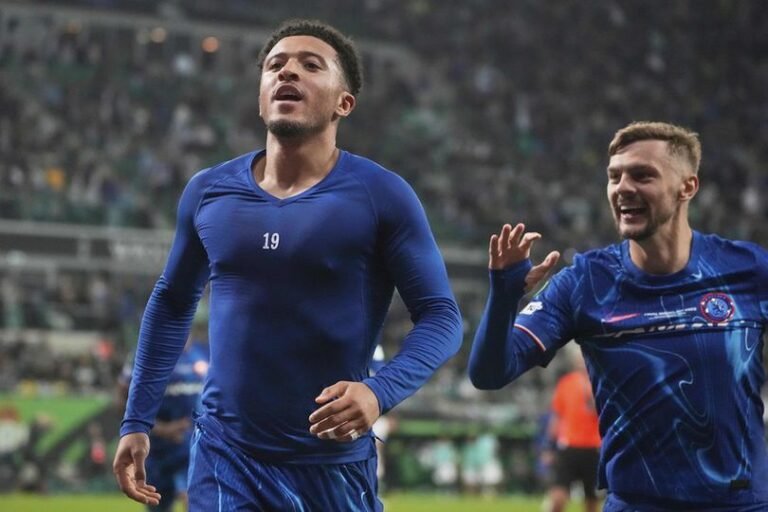 Jadon Sancho Harus Potong Gaji Jika Mau Gabung Napoli