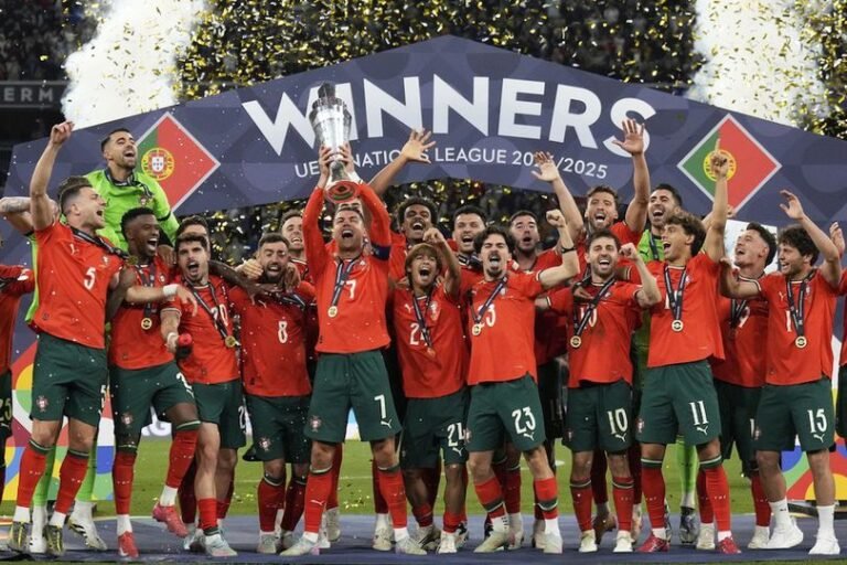 Cristiano Ronaldo dan Portugal: Kisah Negeri Kecil dengan Mimpi Besar